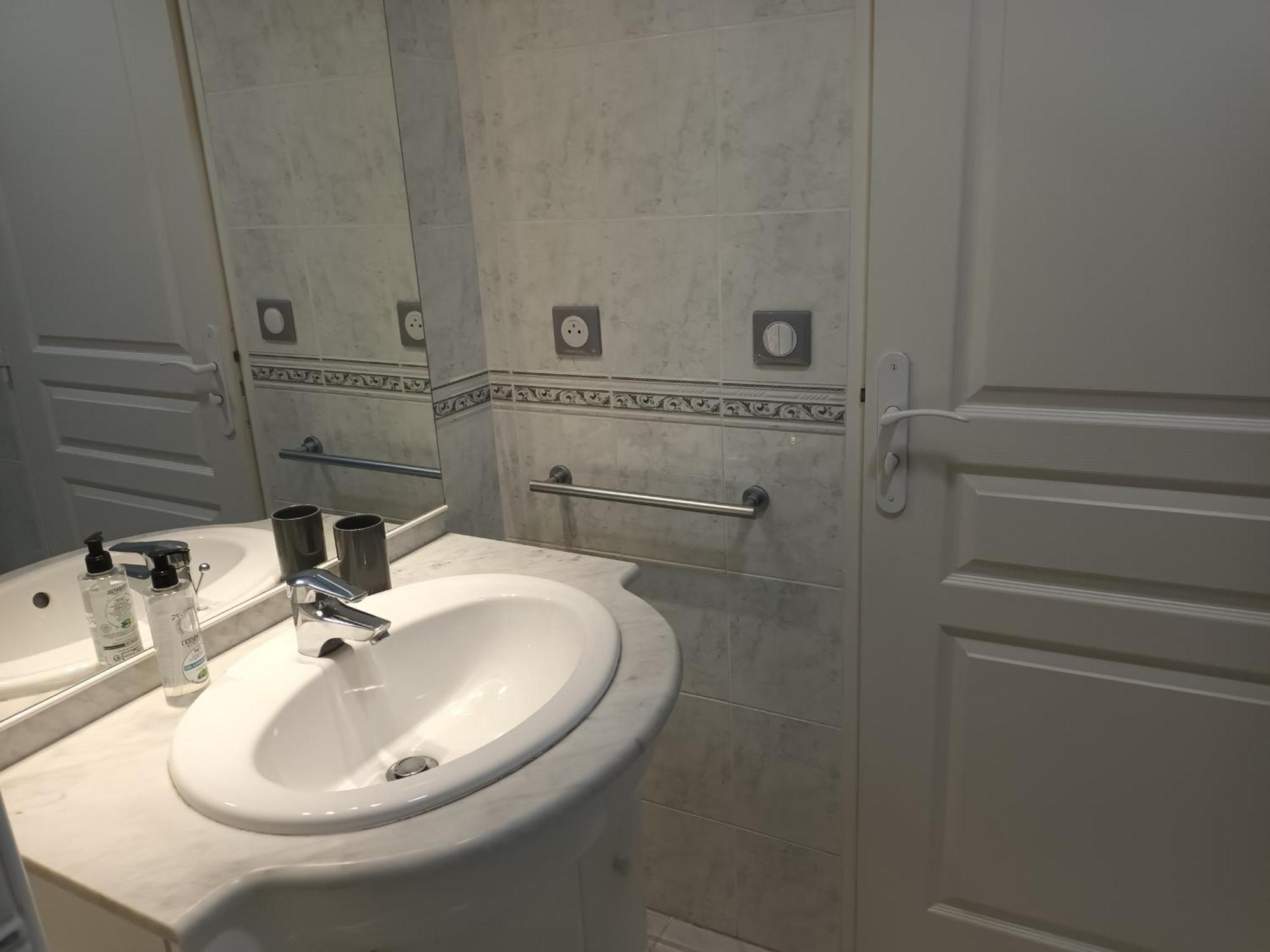 Ferienwohnung Appart. 2* A Hendaye, Proche Centre, Parking Privatif - Fr-1-239-777 Exterior foto